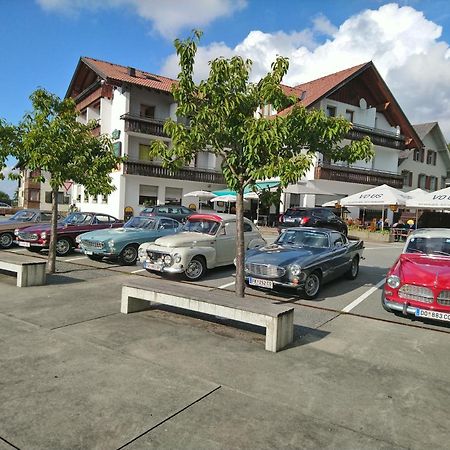 Gasthaus Krone Ubersaxen Luaran gambar