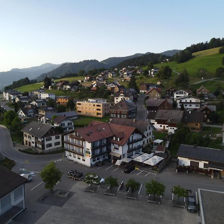 Gasthaus Krone Ubersaxen Luaran gambar